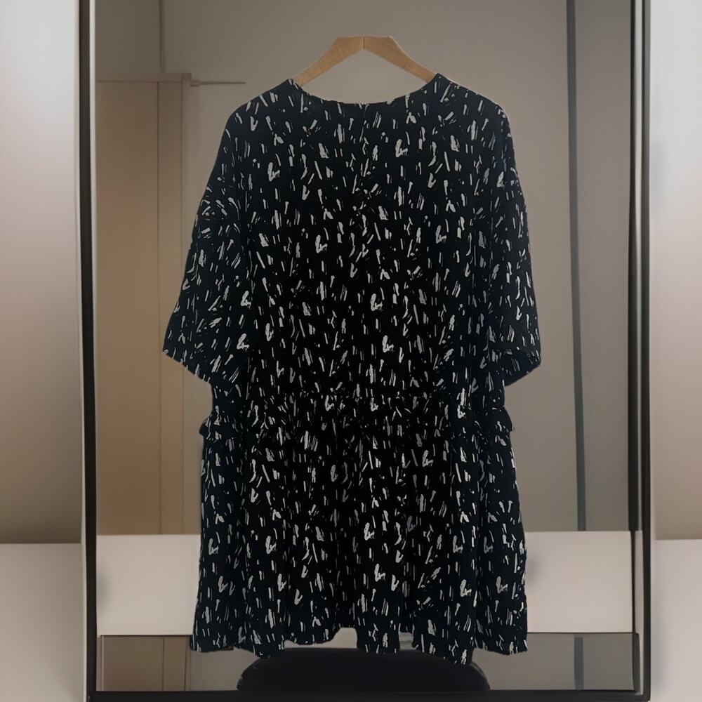 ASOS Design Ruffled Short Sleeve Mini Dress Black and White Print Size 12